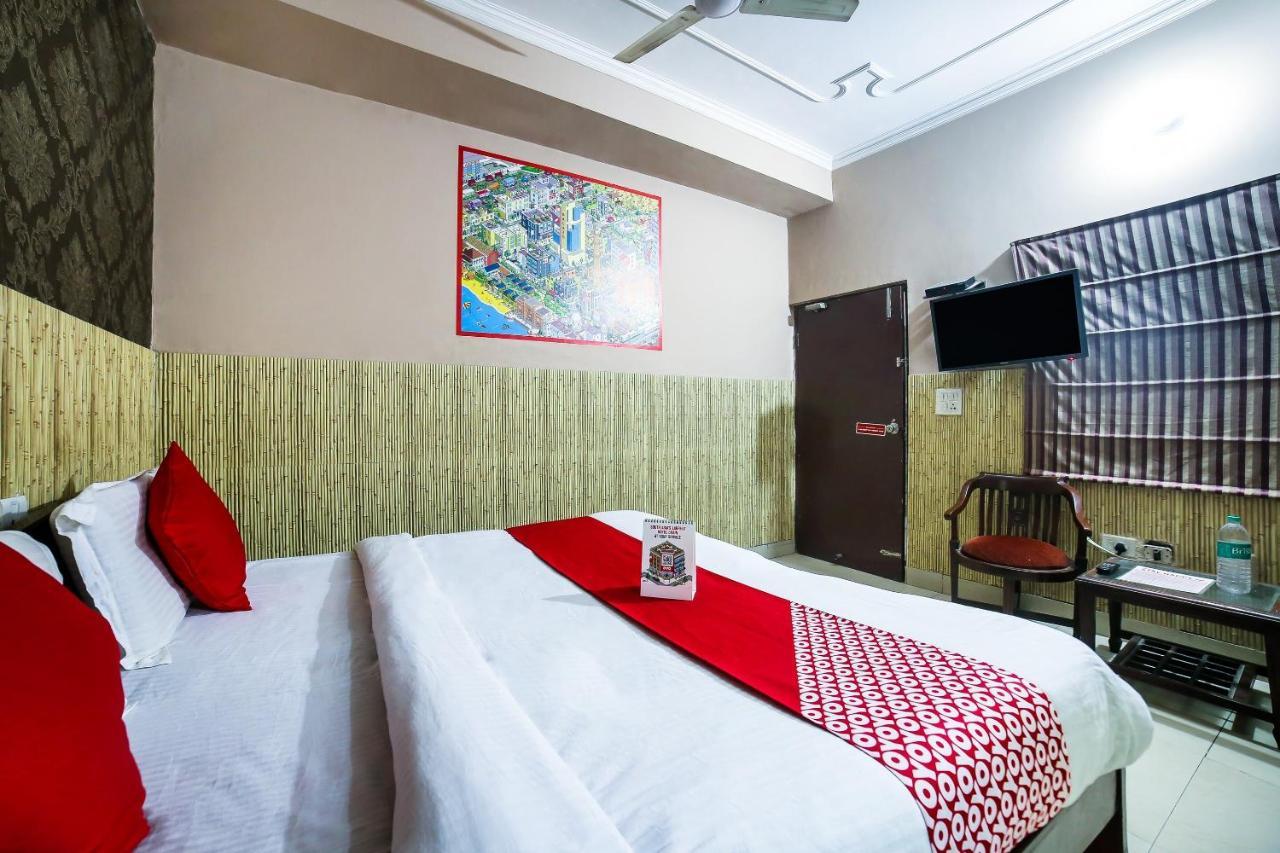 גורגאון Oyo Downtown Inn Near Leisure Valley Park מראה חיצוני תמונה